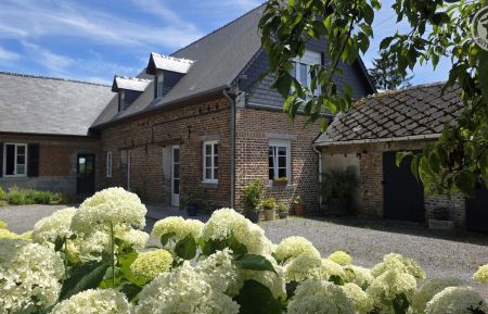 G&icirc;te n&deg;G022608 Marly-Gomont - Aisne - photo